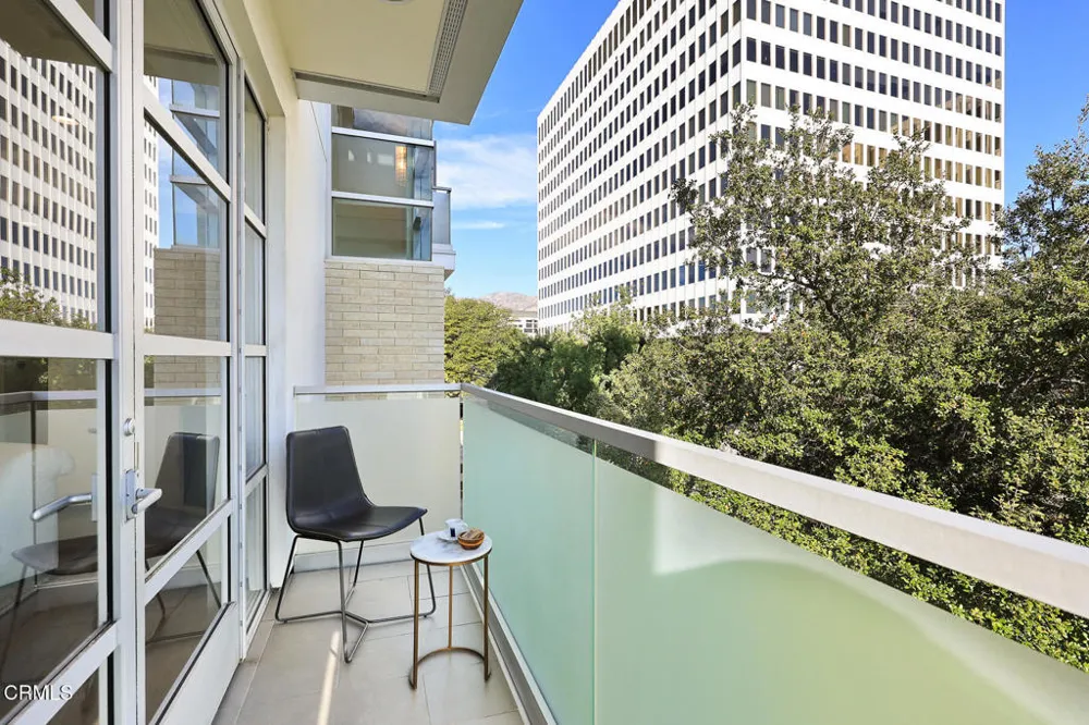 257 S Hudson Avenue #301 Pasadena, CA 91101