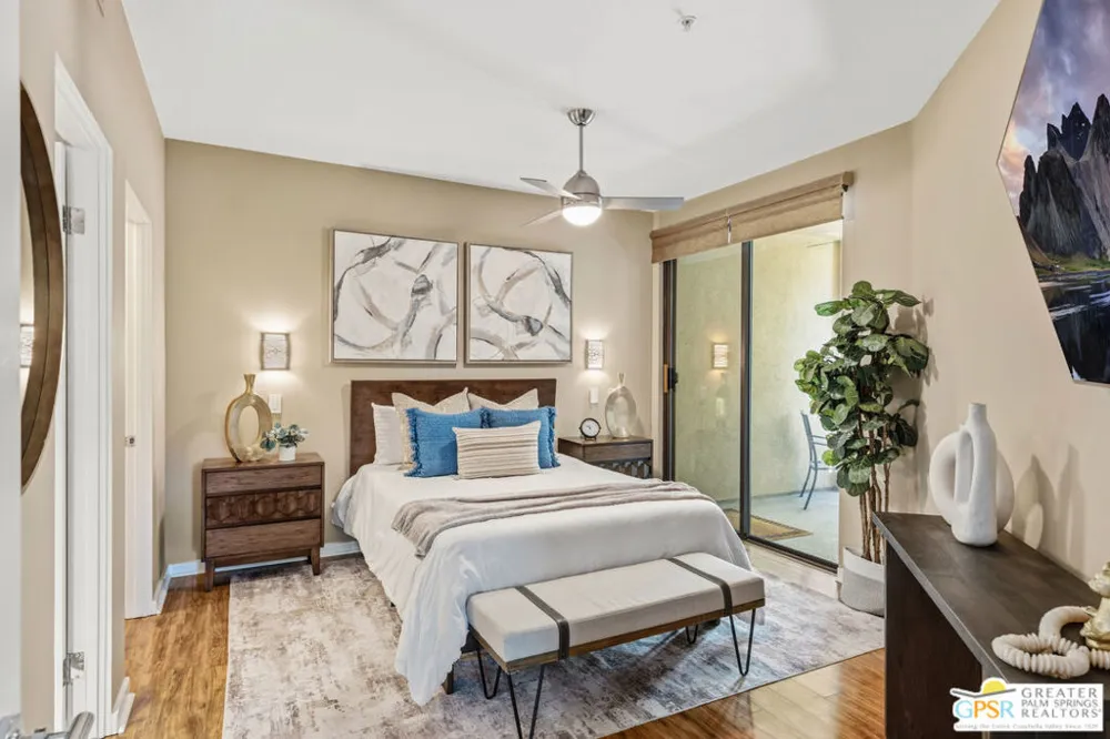 870 E Palm Canyon Drive #202 Palm Springs, CA 92264