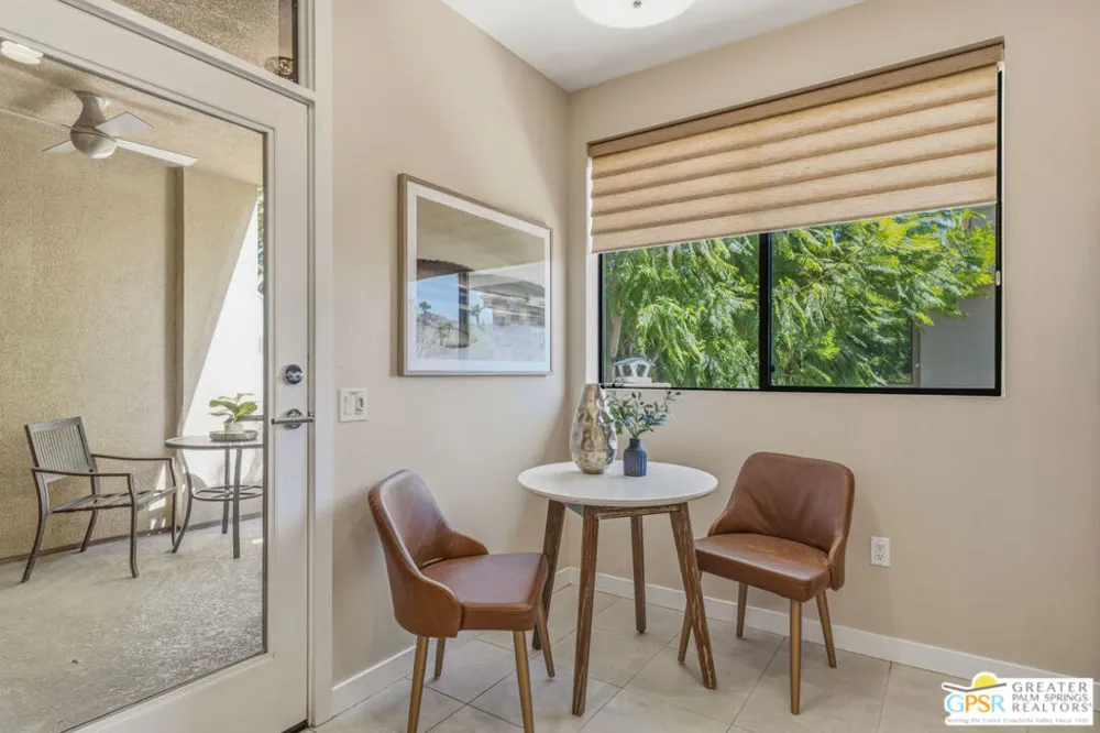 870 E Palm Canyon Drive #202 Palm Springs, CA 92264