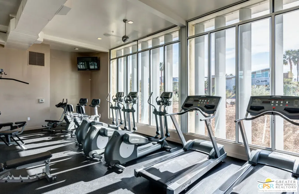 870 E Palm Canyon Drive #202 Palm Springs, CA 92264