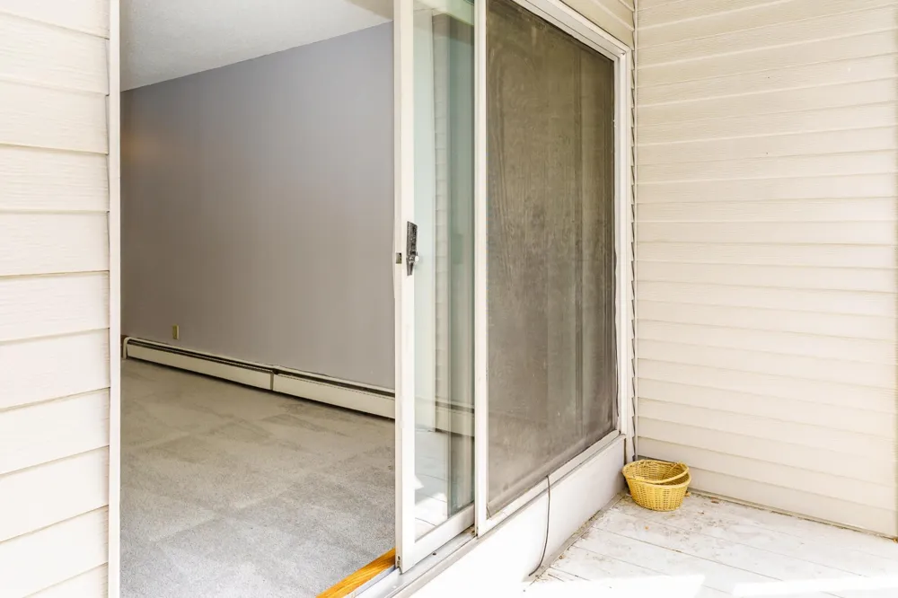1601 Innsbruck Drive #373NE Fridley, MN 55432