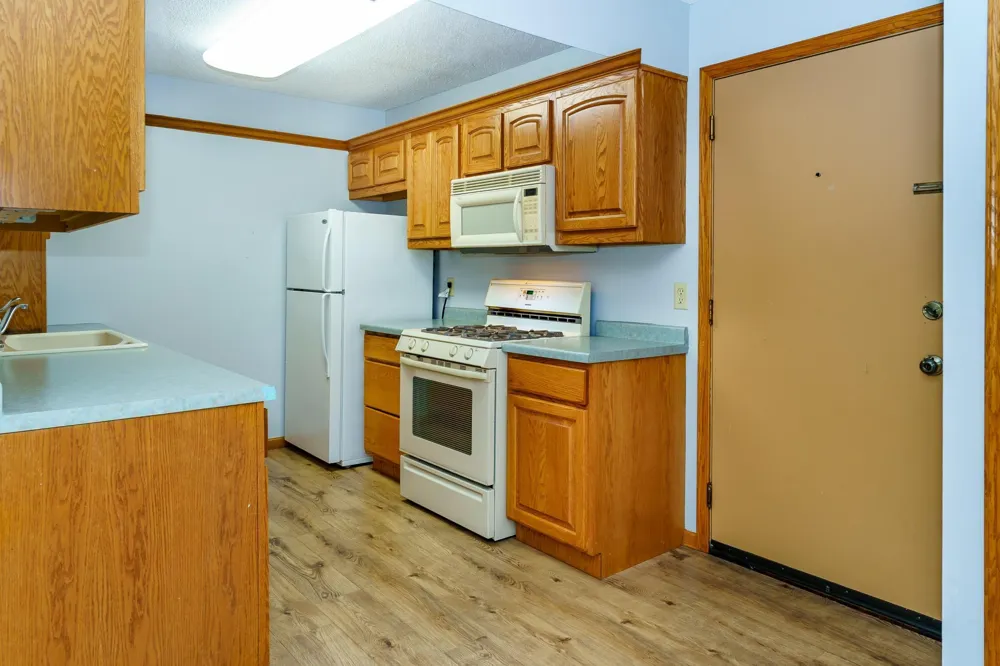 1601 Innsbruck Drive #373NE Fridley, MN 55432