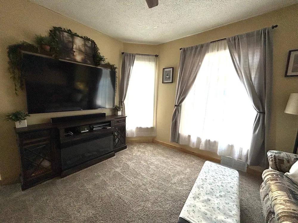 105 Hamilton Avenue NE Red Lake Falls, MN 56750