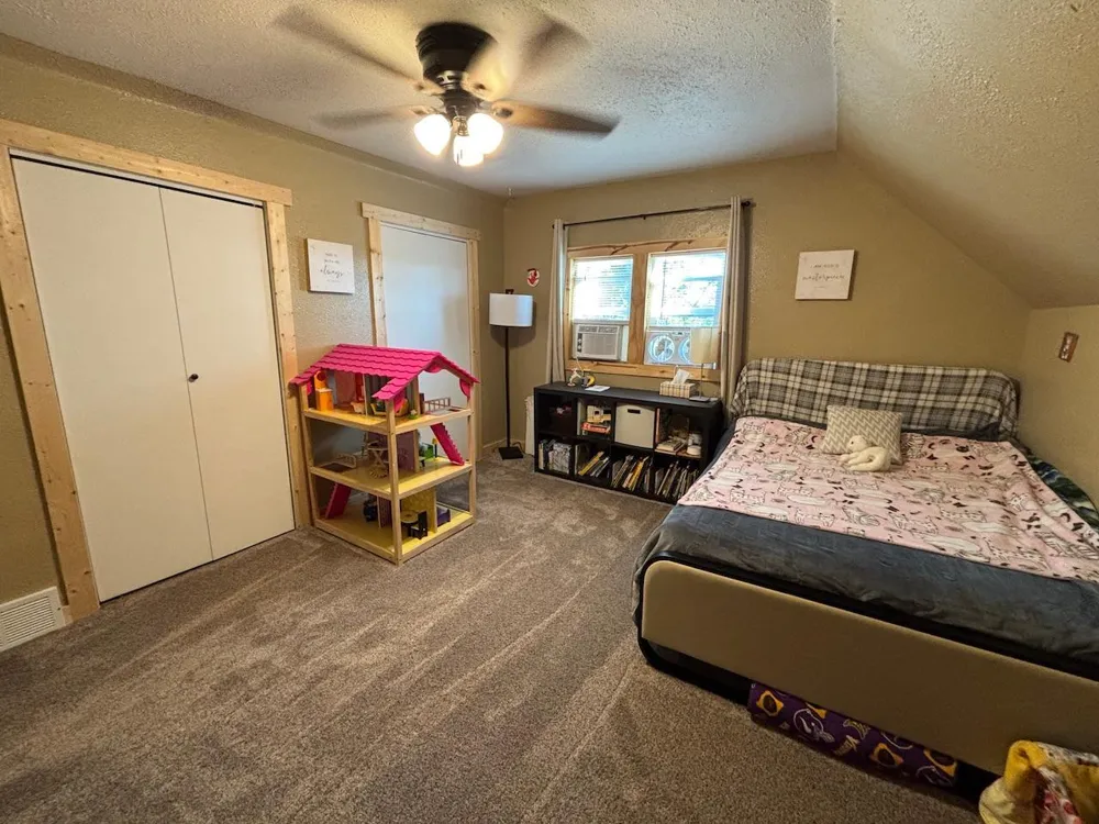105 Hamilton Avenue NE Red Lake Falls, MN 56750