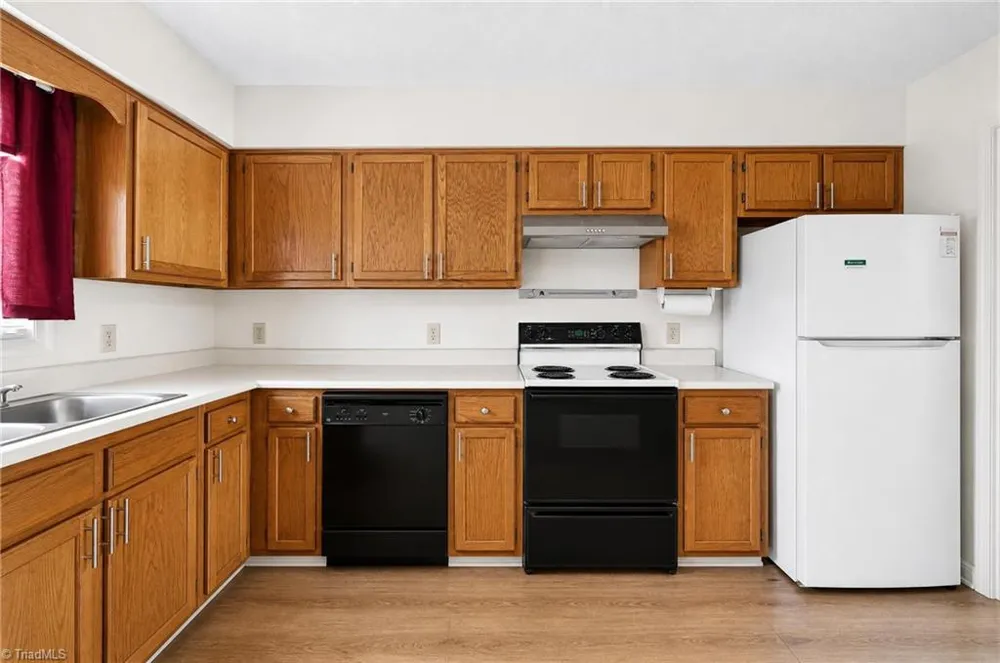 1817 Kildare Woods Drive Greensboro, NC 27407