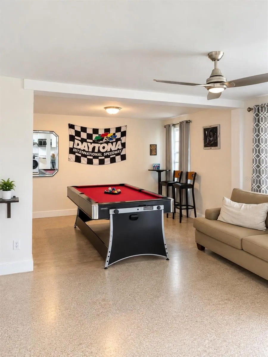 944 HIBISCUS AVENUE Holly Hill, FL 32117