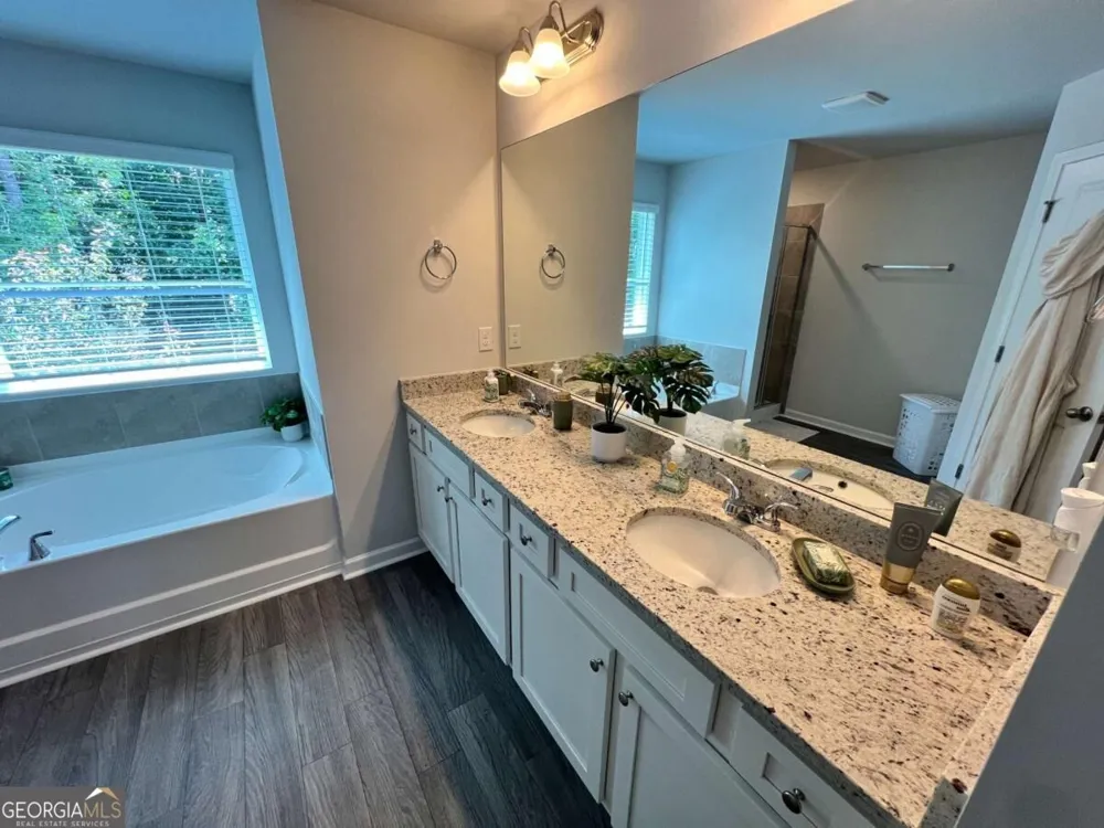 109 Cedar Wood TRCE Winder, GA 30680
