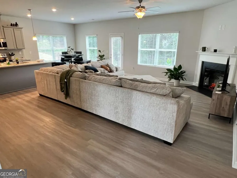 109 Cedar Wood TRCE Winder, GA 30680