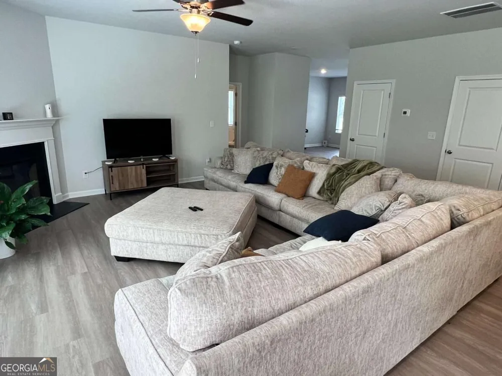109 Cedar Wood TRCE Winder, GA 30680