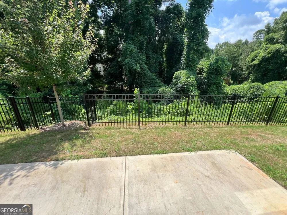 109 Cedar Wood TRCE Winder, GA 30680