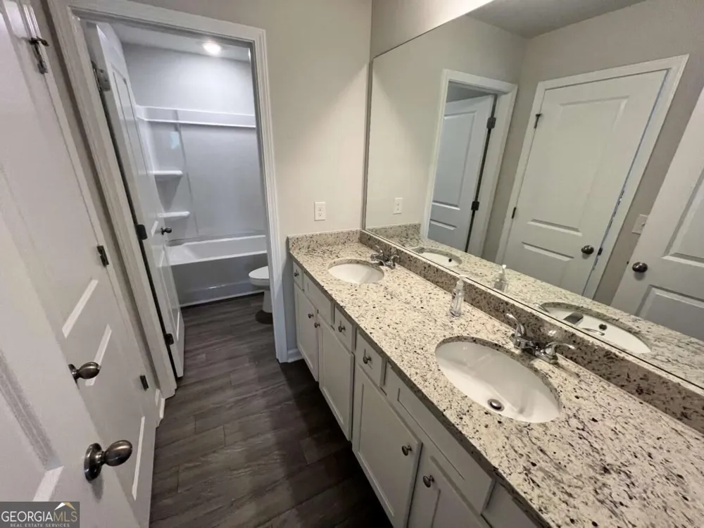 109 Cedar Wood TRCE Winder, GA 30680
