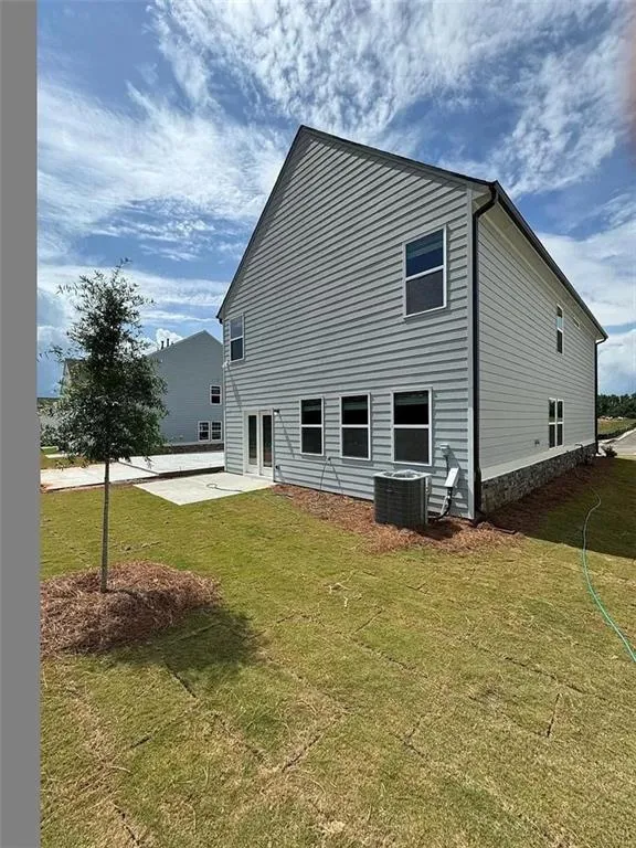 128 Briarwood Drive E Dawsonville, GA 30534