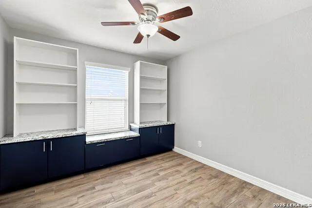 24211 Invitation Oak San Antonio, TX 78261