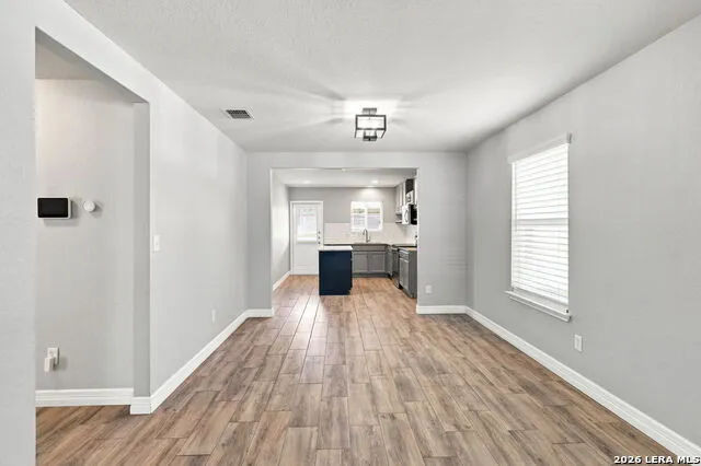 24211 Invitation Oak San Antonio, TX 78261