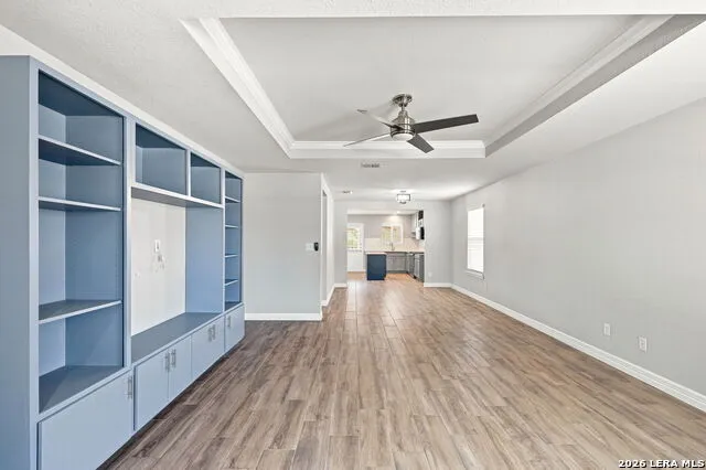 24211 Invitation Oak San Antonio, TX 78261