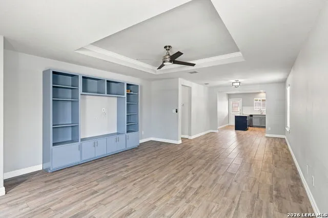 24211 Invitation Oak San Antonio, TX 78261