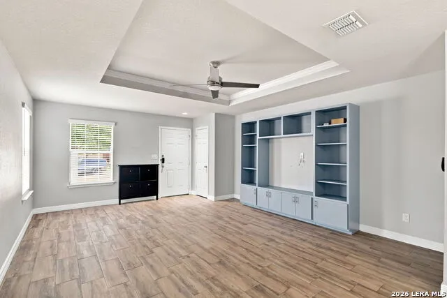 24211 Invitation Oak San Antonio, TX 78261