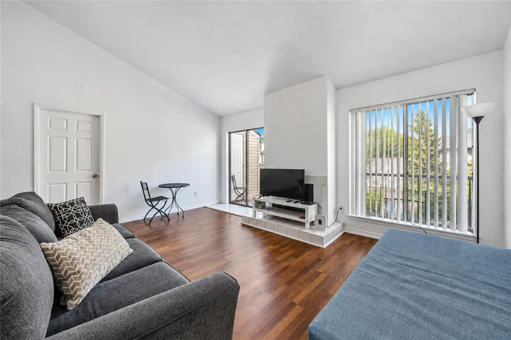 9707 Richmond Avenue #14 Houston, TX 77042