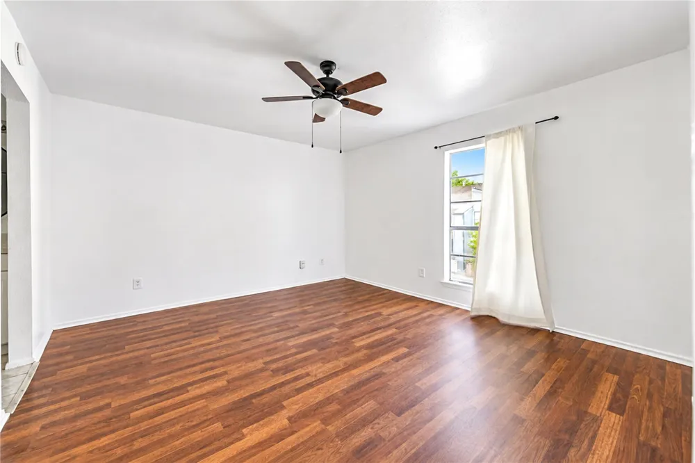 9707 Richmond Avenue #14 Houston, TX 77042