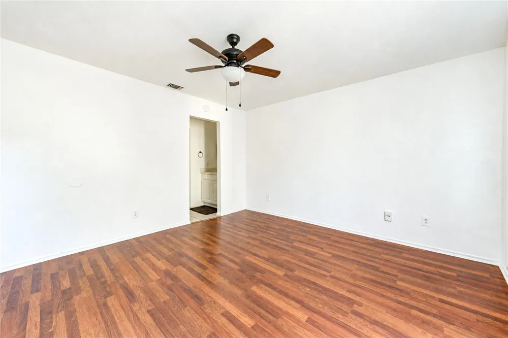 9707 Richmond Avenue #14 Houston, TX 77042