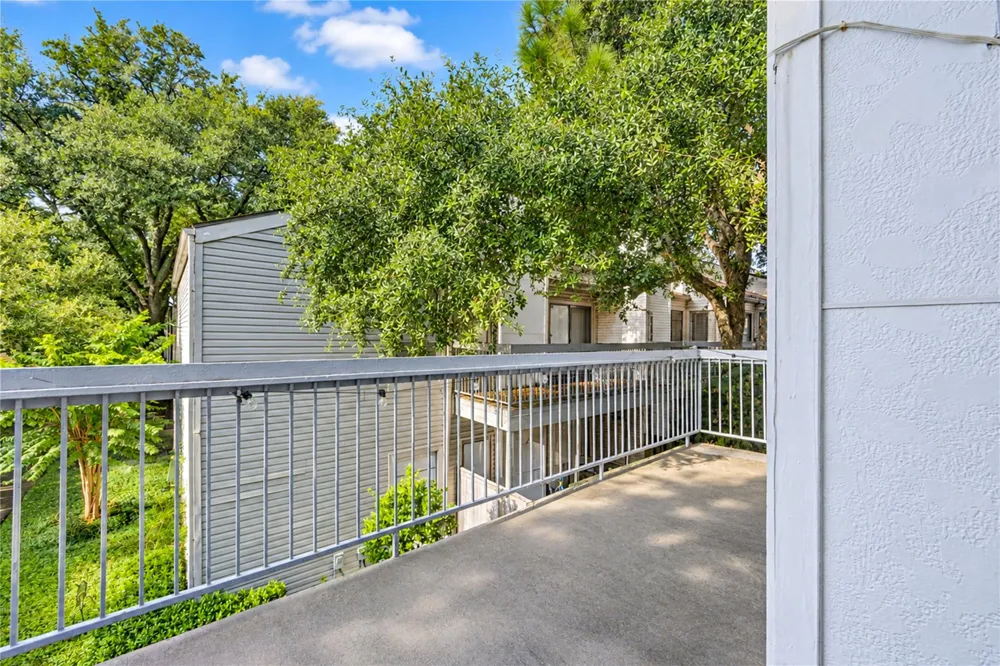 9707 Richmond Avenue #14 Houston, TX 77042