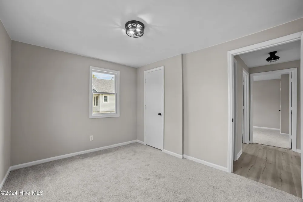 517 W 7th Street Washington, NC 27889