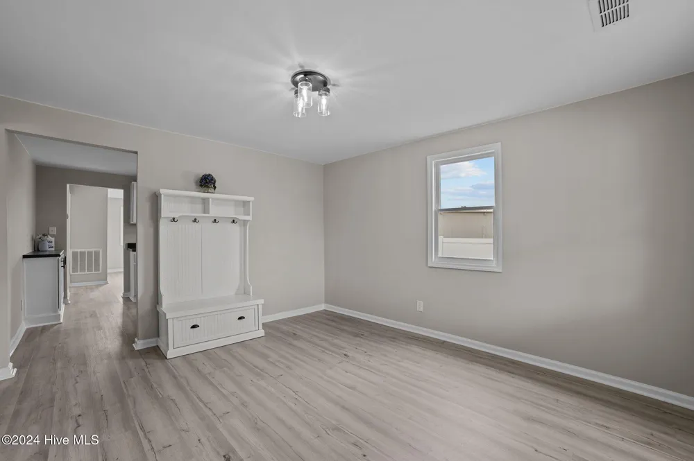 517 W 7th Street Washington, NC 27889