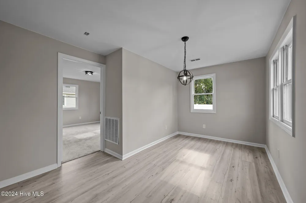 517 W 7th Street Washington, NC 27889