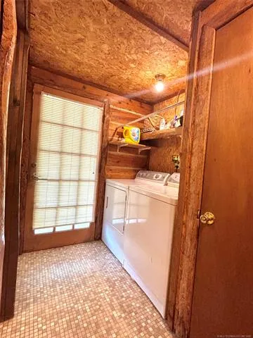 21170 S 270 ROAD Morris, OK 74445