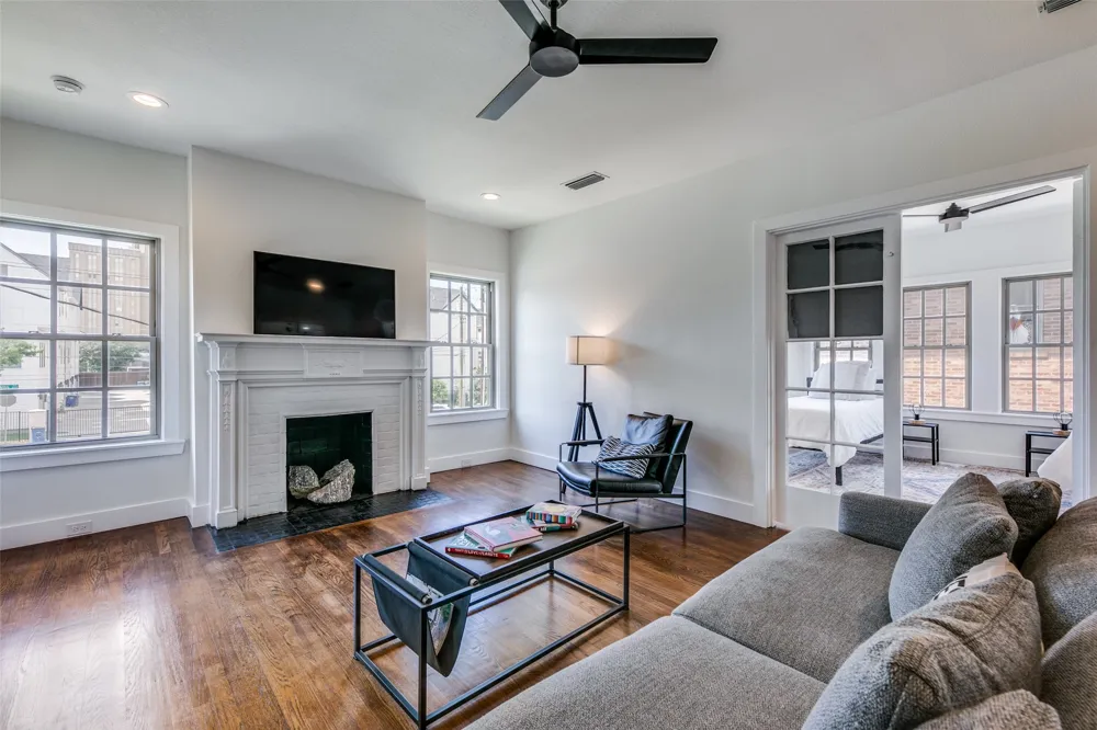 4106 Swiss Avenue Dallas, TX 75204