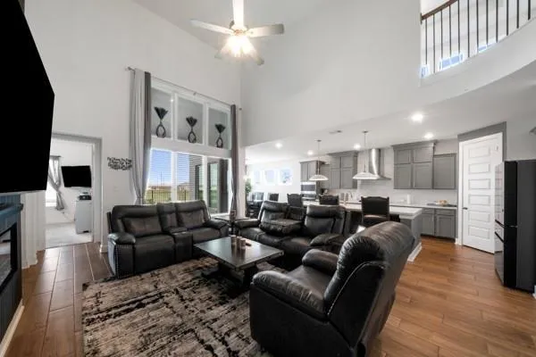 5025 Steady Breeze Drive Katy, TX 77493