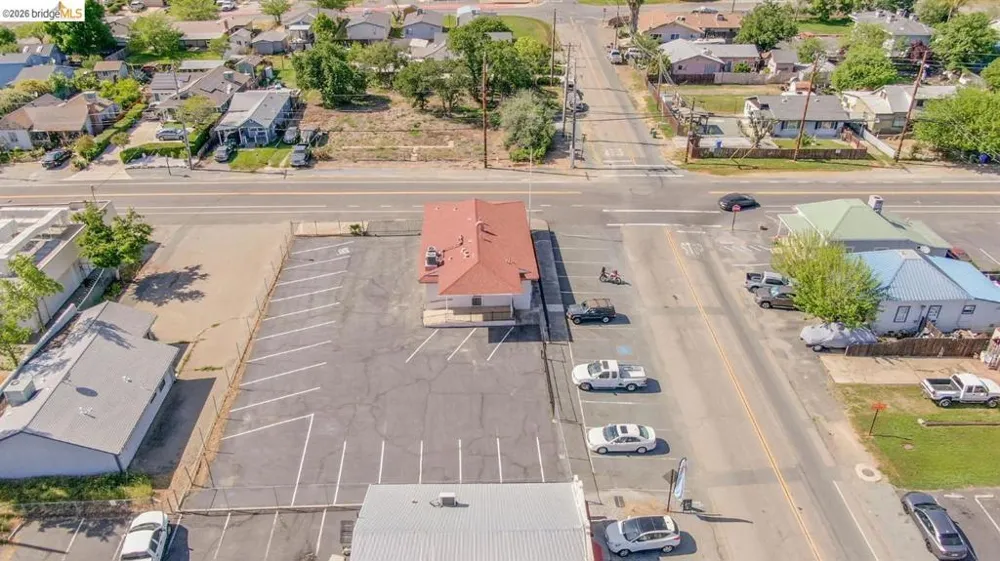 52 Laurel St Valley Springs, CA 95252