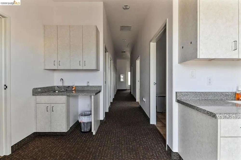 52 Laurel St Valley Springs, CA 95252