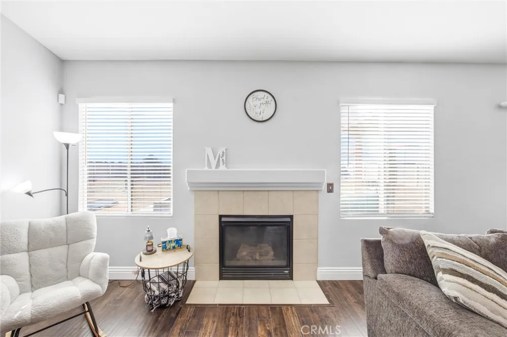 14118 Fresian Apple Valley, CA 92307