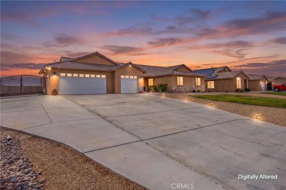 14118 Fresian Apple Valley, CA 92307