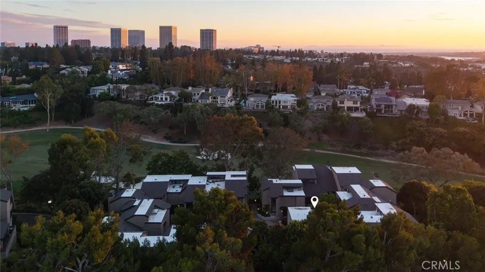 2 Canyon Island Newport Beach, CA 92660