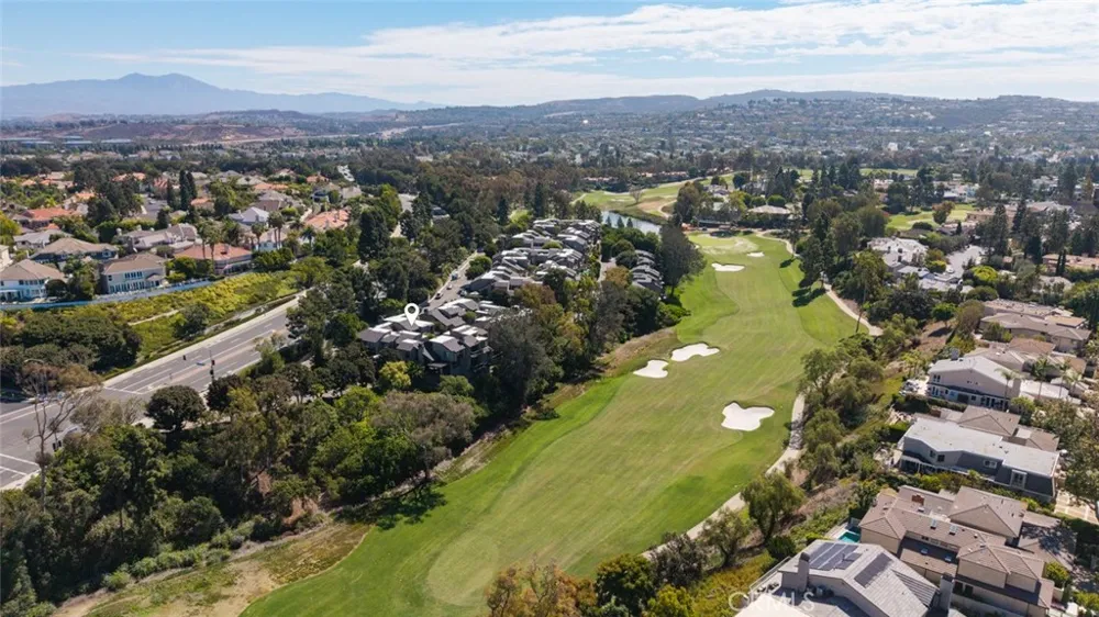 2 Canyon Island Newport Beach, CA 92660
