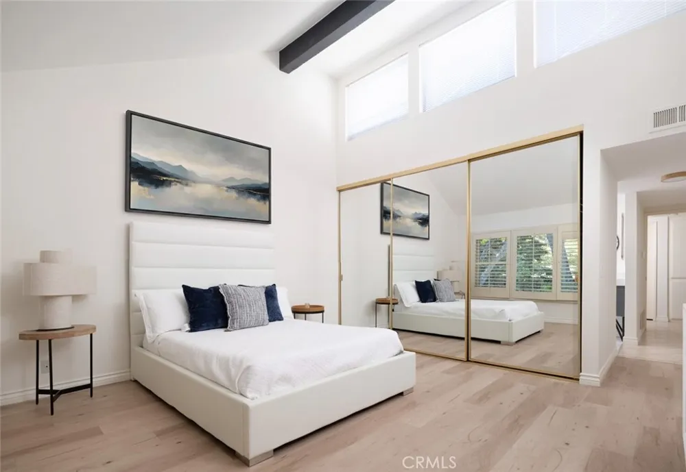2 Canyon Island Newport Beach, CA 92660