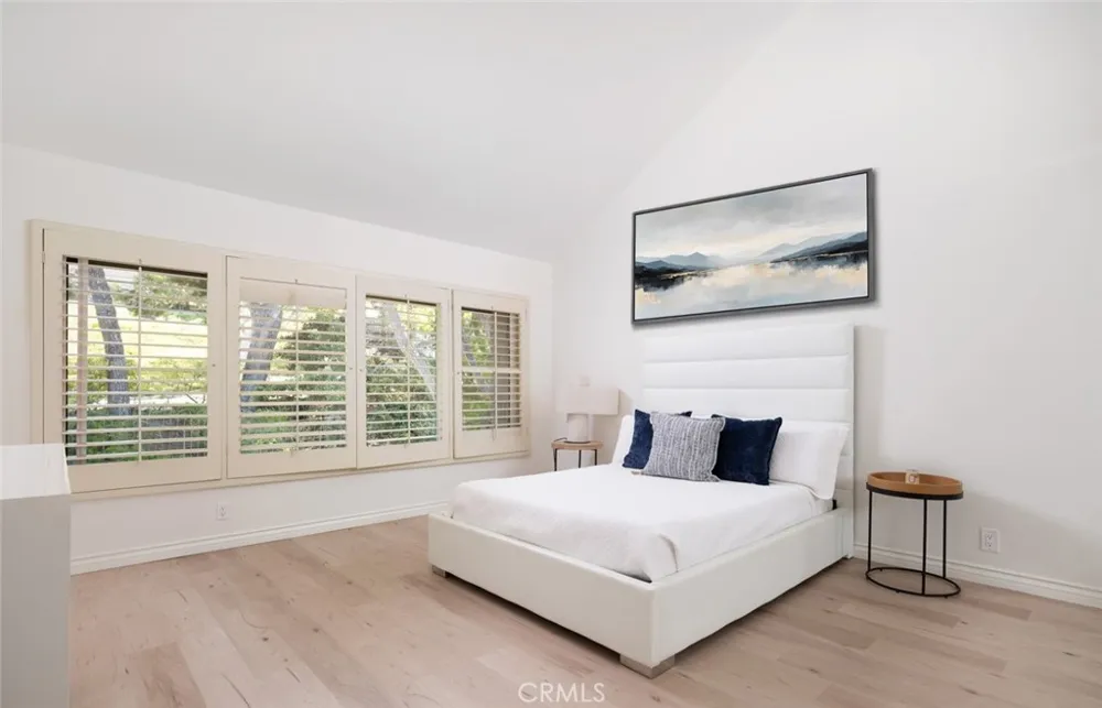 2 Canyon Island Newport Beach, CA 92660