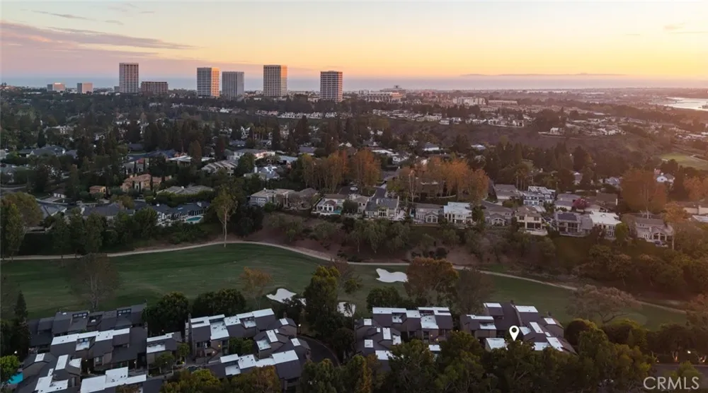 2 Canyon Island Newport Beach, CA 92660
