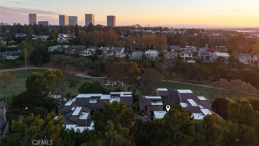 2 Canyon Island Newport Beach, CA 92660