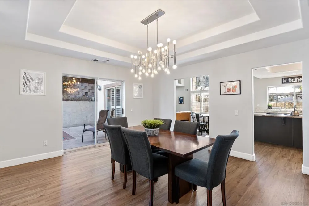 1696 Gil Way Vista, CA 92084