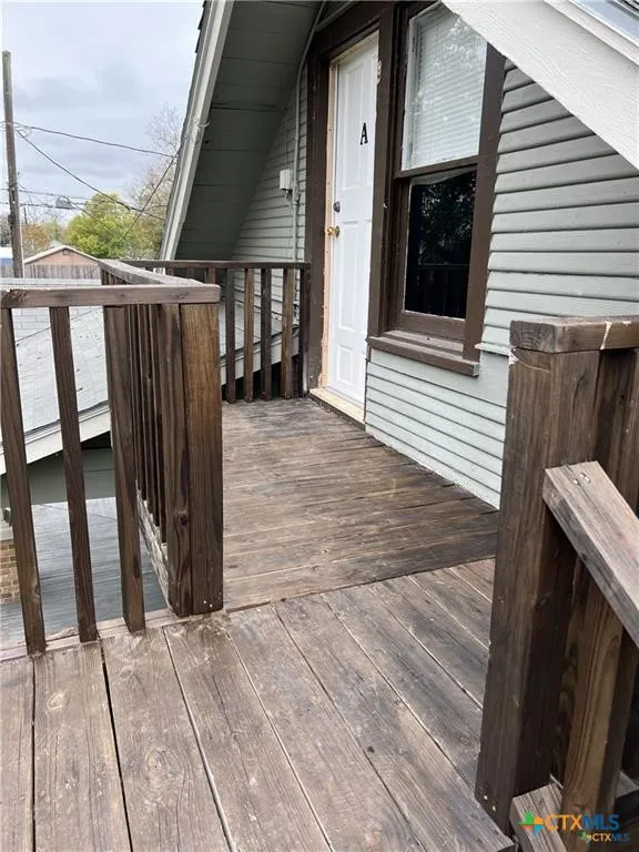 1506 De Leon Street Victoria, TX 77901