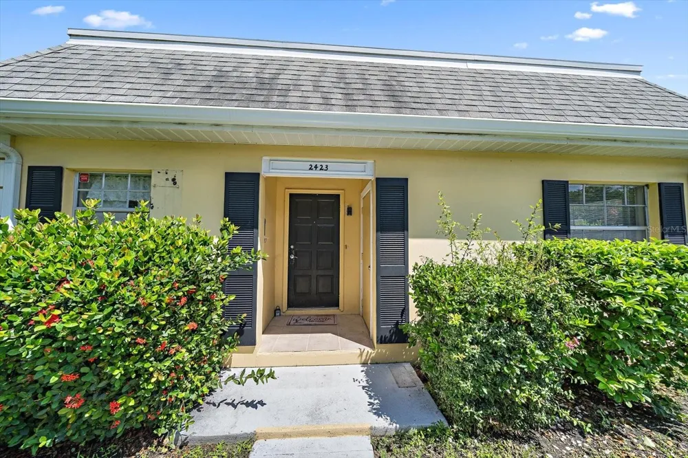 2423 ASPINWALL STREET #2423 Sarasota, FL 34237