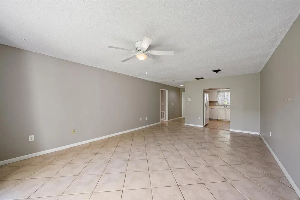 2423 ASPINWALL STREET #2423 Sarasota, FL 34237