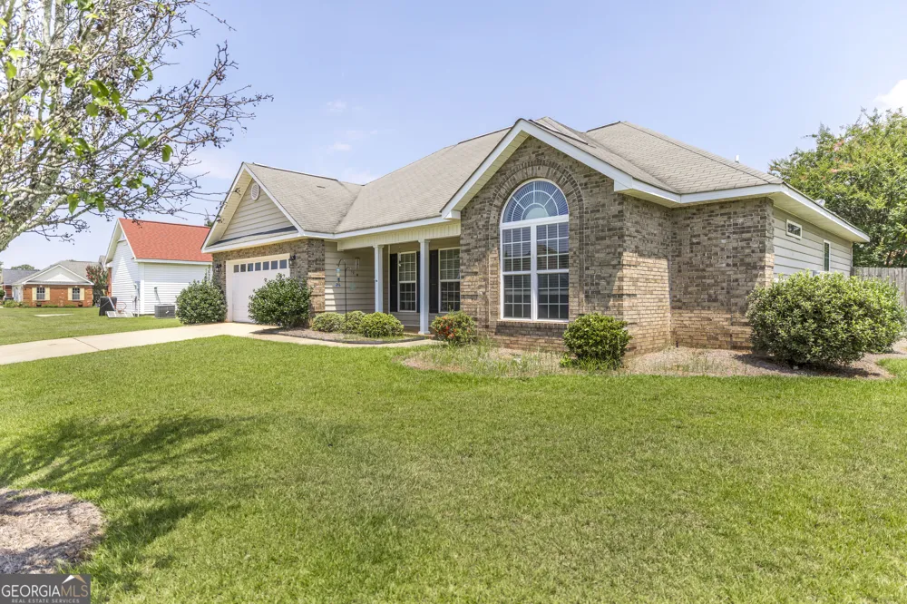 310 Falkirk DR Warner Robins, GA 31088