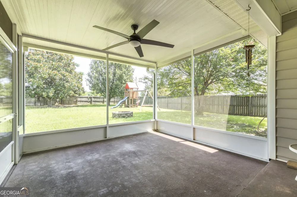 310 Falkirk DR Warner Robins, GA 31088