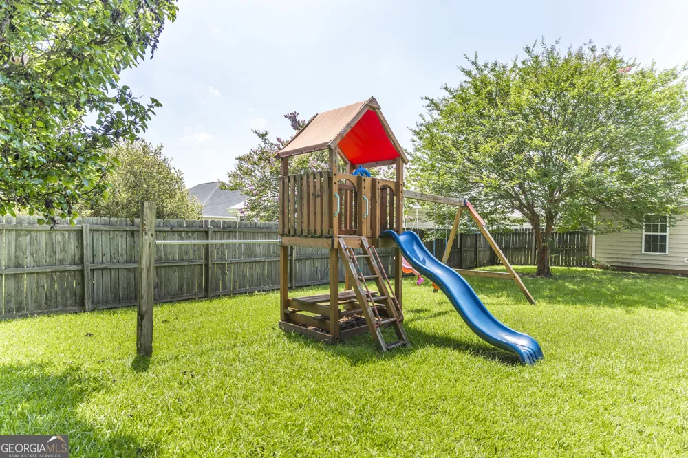 310 Falkirk DR Warner Robins, GA 31088