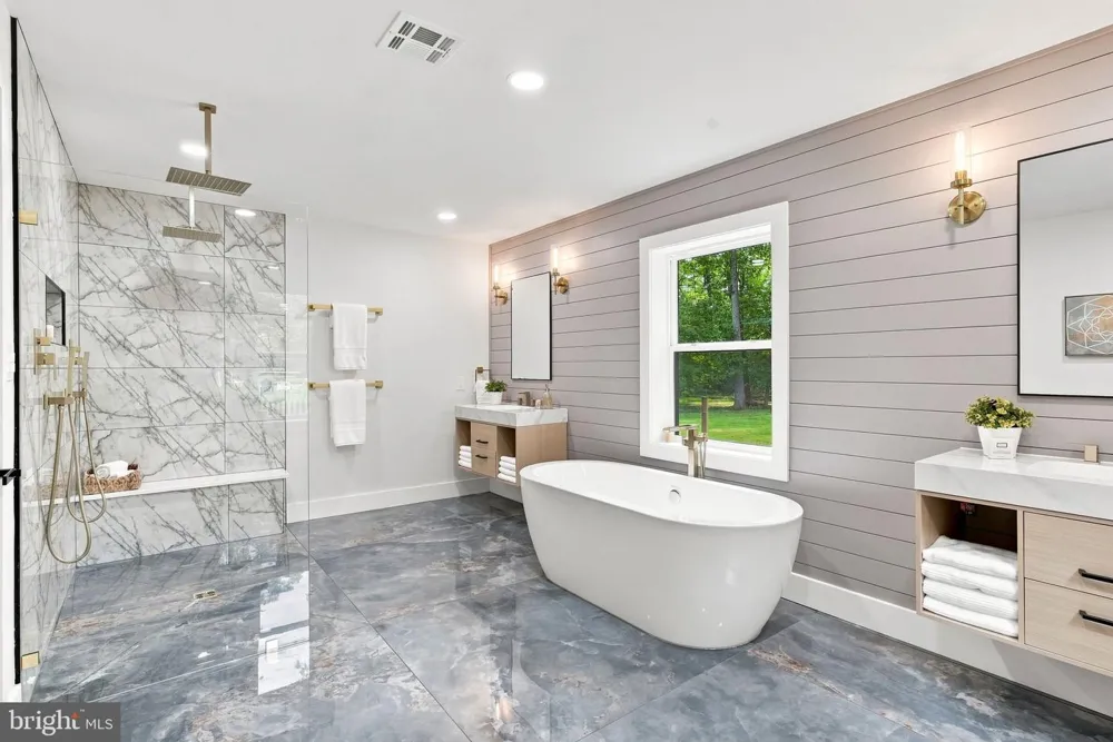 11 STOOPVILLE ROAD Newtown, PA 18940
