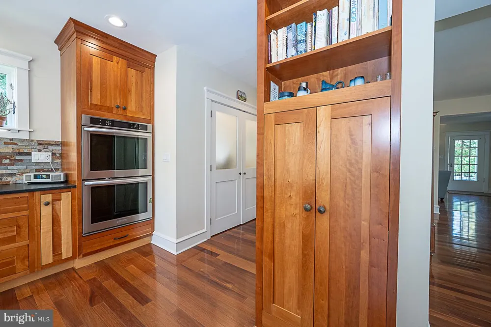 205 EDGMONT Media, PA 19063